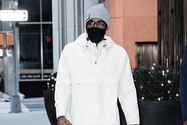 比盧普斯：凱德