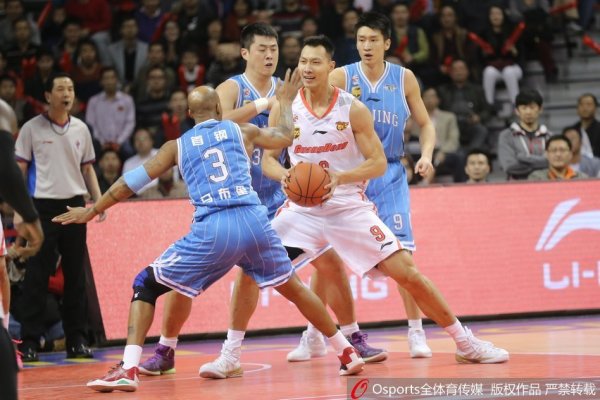 貝萊蒂：希望更多年輕人進(jìn)入巴薩一線(xiàn)隊 安帥使我萌生執教的想法