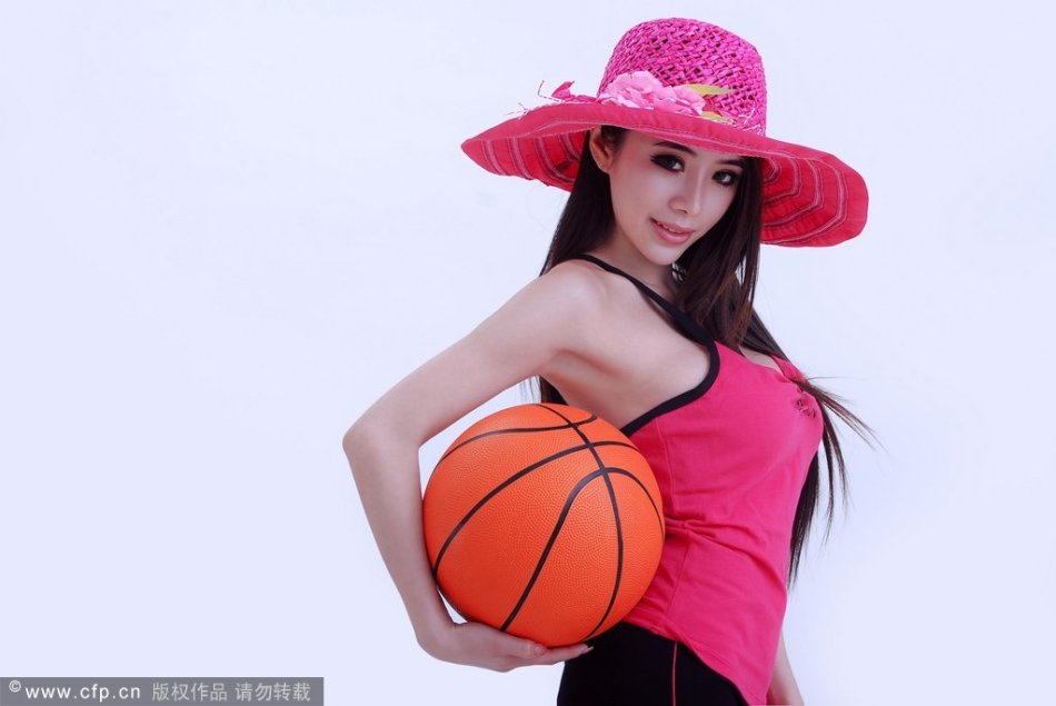 籃板出界裁判吹猛龍球權&黃蜂挑戰再成功 本場(chǎng)雙方4次挑戰皆成功